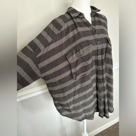 FREE PEOPLE Fawn Over You Button Down - Picture 6 of 11